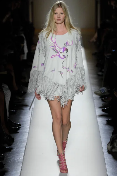 Look 17